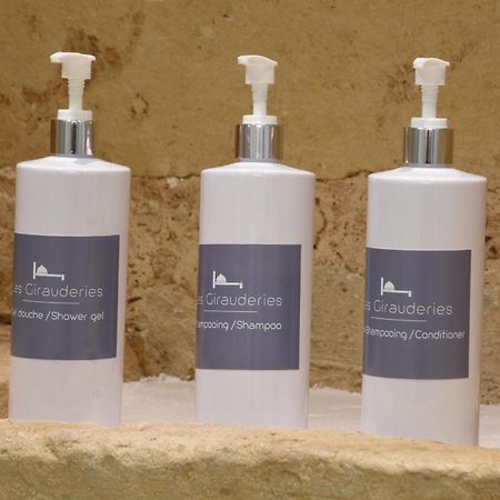 Girauderies Chambres D'Hotes/B+B Floirac  외부 사진