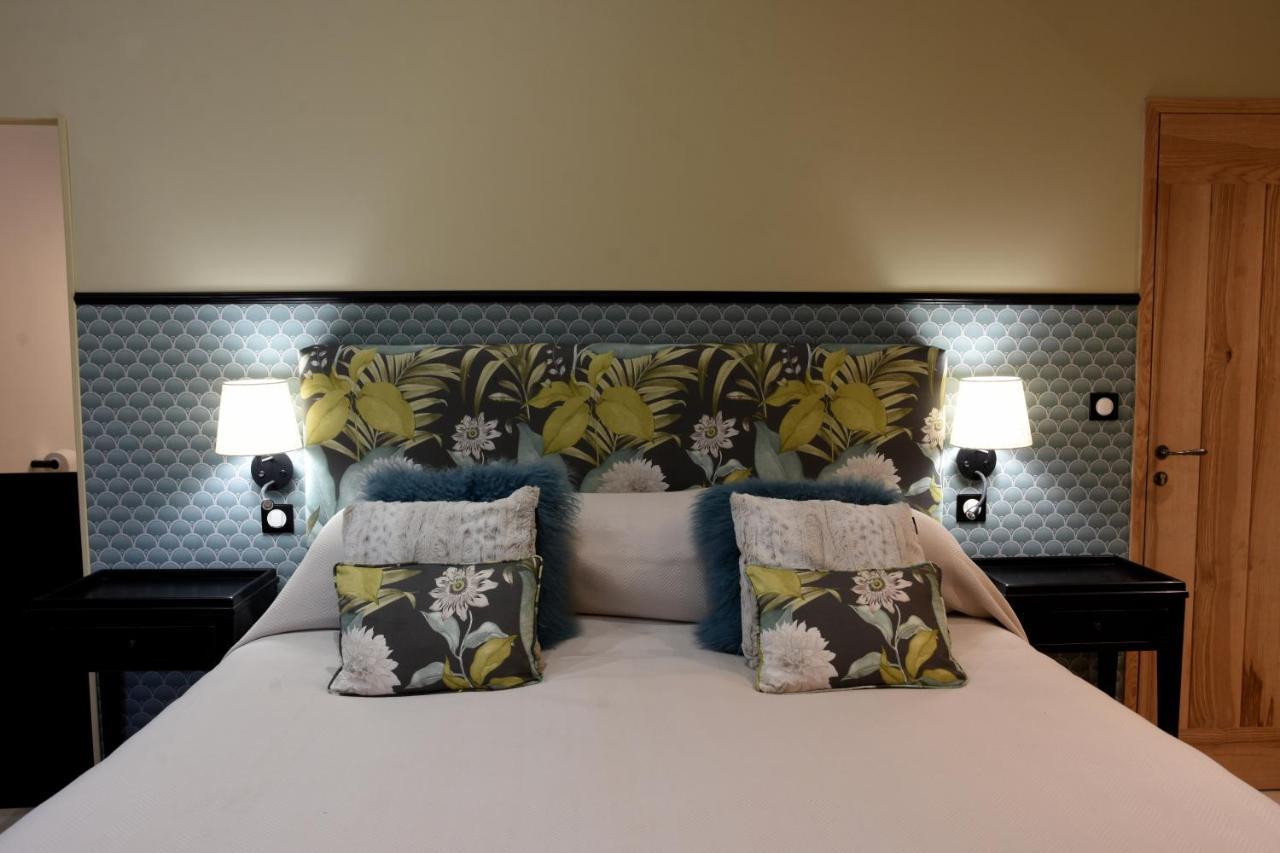 Girauderies Chambres D'Hotes/B+B Floirac  외부 사진
