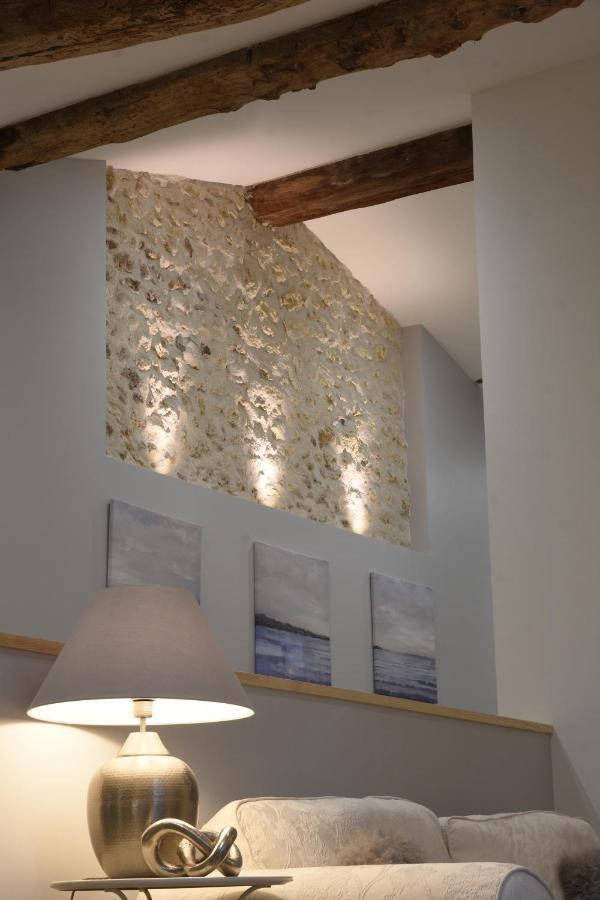 Girauderies Chambres D'Hotes/B+B Floirac  외부 사진